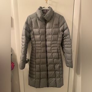 Girl’s size small/petite long Northface coat.